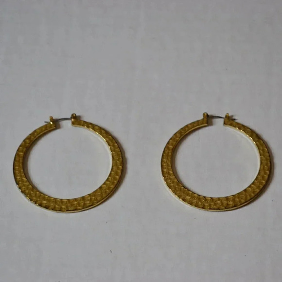 Goldtone Hammered  Metal Hoop Earrings - Picture 1 of 4
